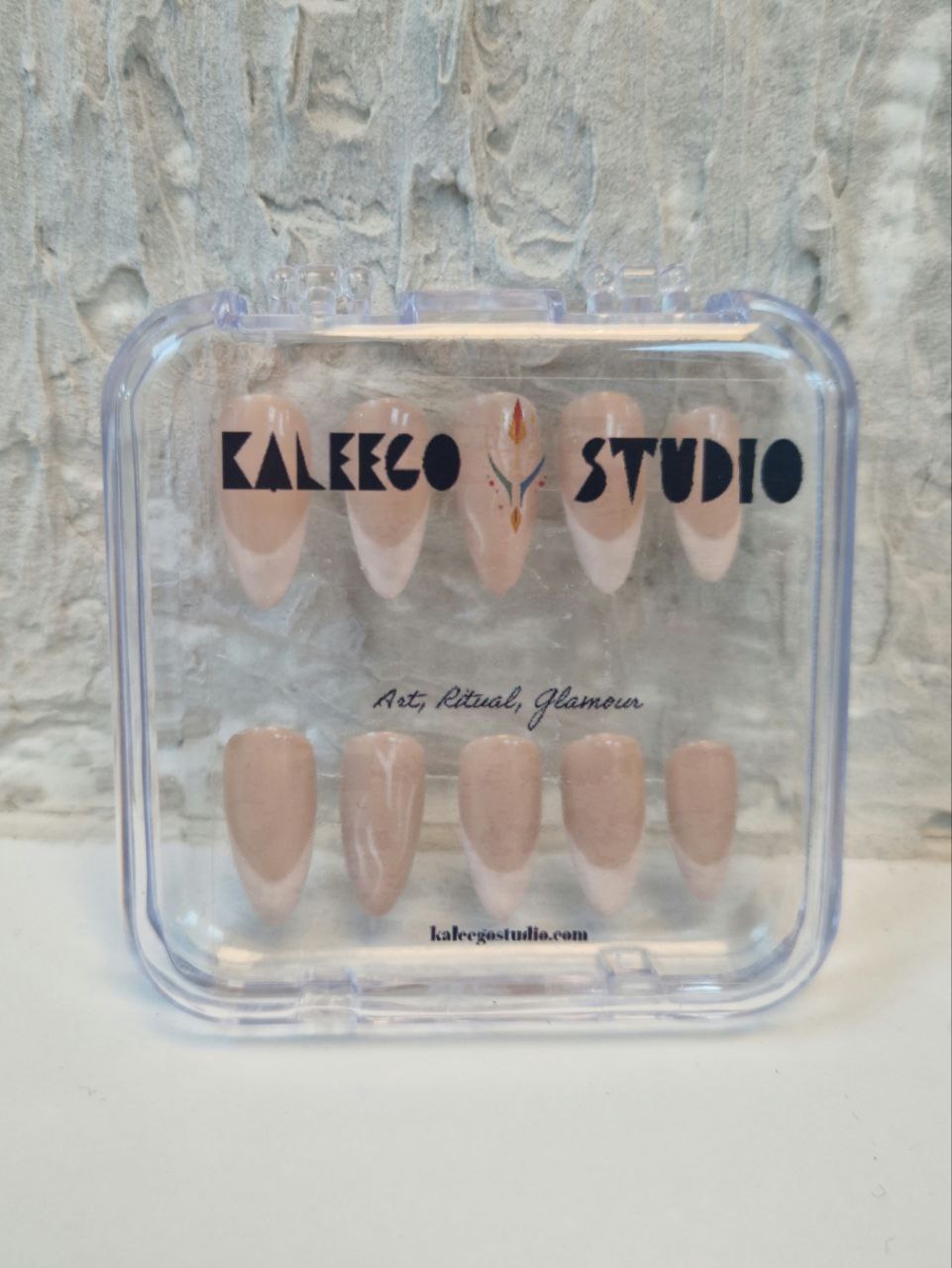 01Classic Nude French β Handmade Press-On Nail Set