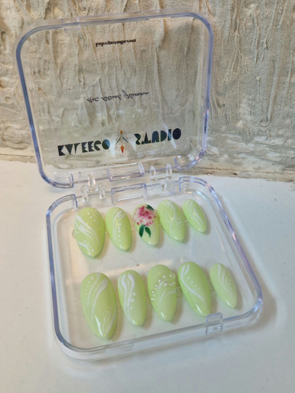 Spring Blossom β Handmade Press-On Nail Set