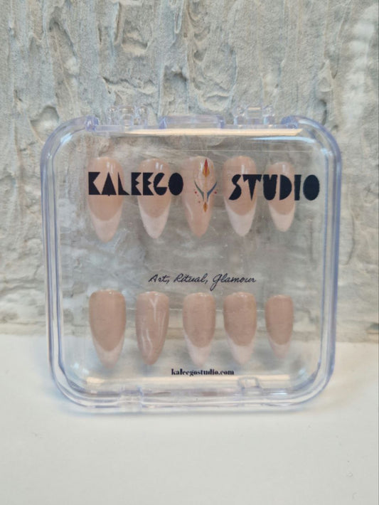 01Classic Nude French – Handmade Press-On Nail Set