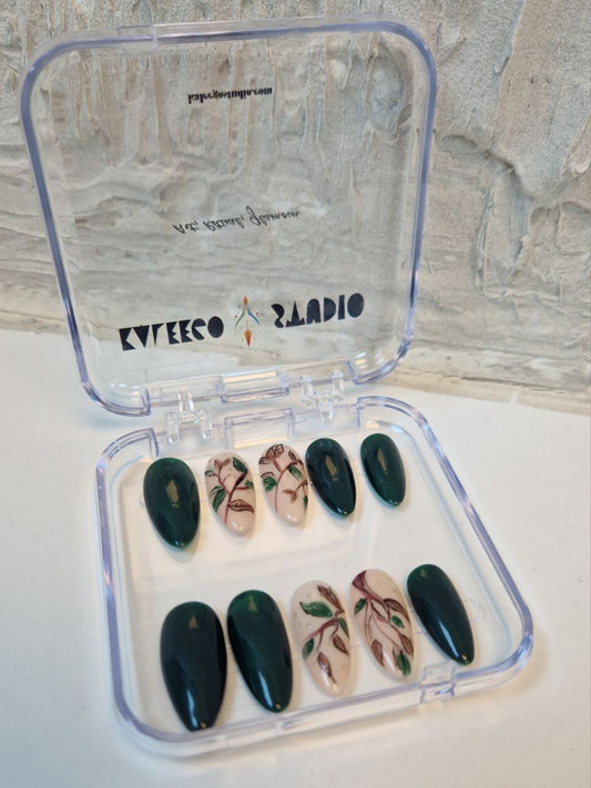 Verdant Vines – Handmade Press-On Nail Set
